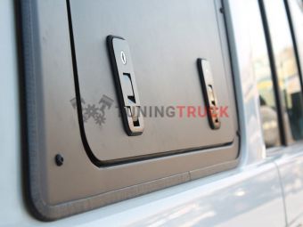 Toyota Land Cruiser 70 Gullwing Window / Right Hand Side Aluminium - by Front Runner
