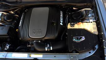 Закрытая система впуска холодного воздуха Volant с фильтром Powercore для  Dodge Challenger R/T 5.7L V8 2011-18