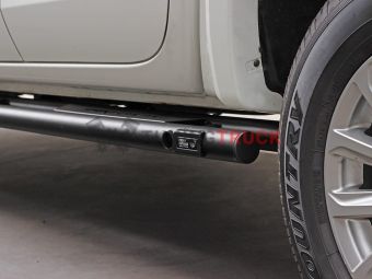 Mitsubishi Triton/L200 / 5th Gen (2015-Current) Rock Sliders - by Front Runner